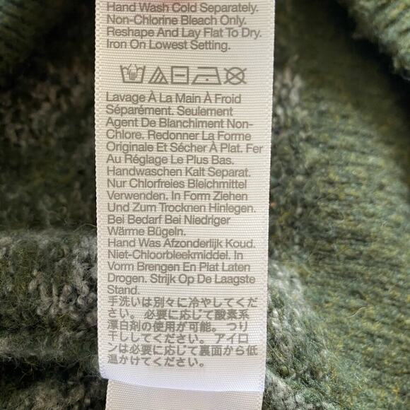 MADEWELL Allston Double-Button Cardigan Sweater in Houndstooth, Size X-Small - Picture 10 of 13